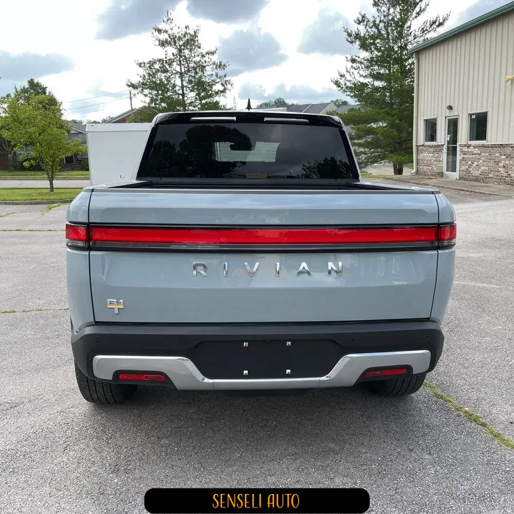2022 Rivian R1T Adventure