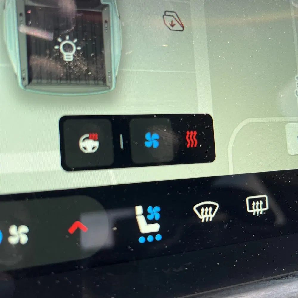 2022 Rivian R1T Adventure