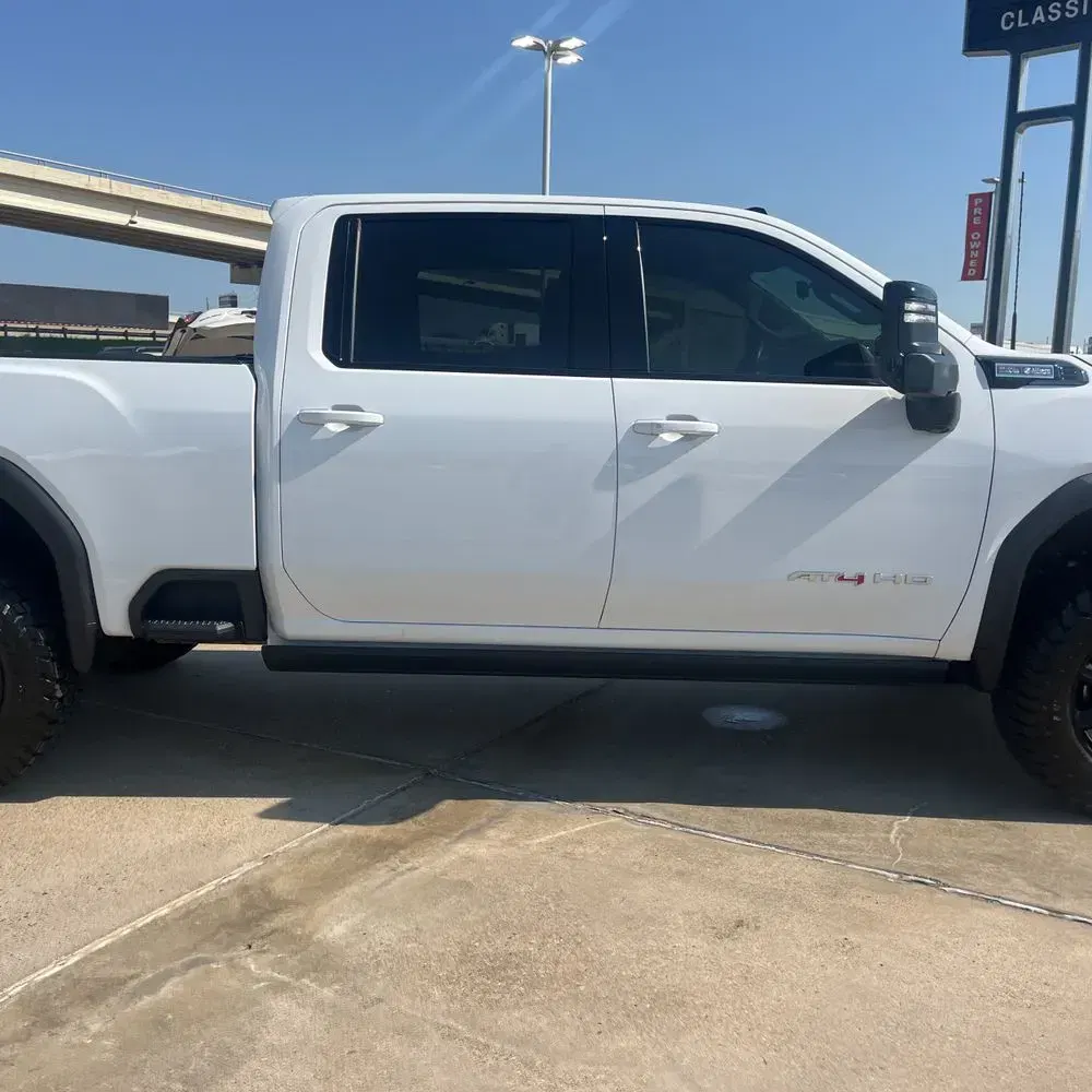 2025 GMC Sierra 2500HD AT4