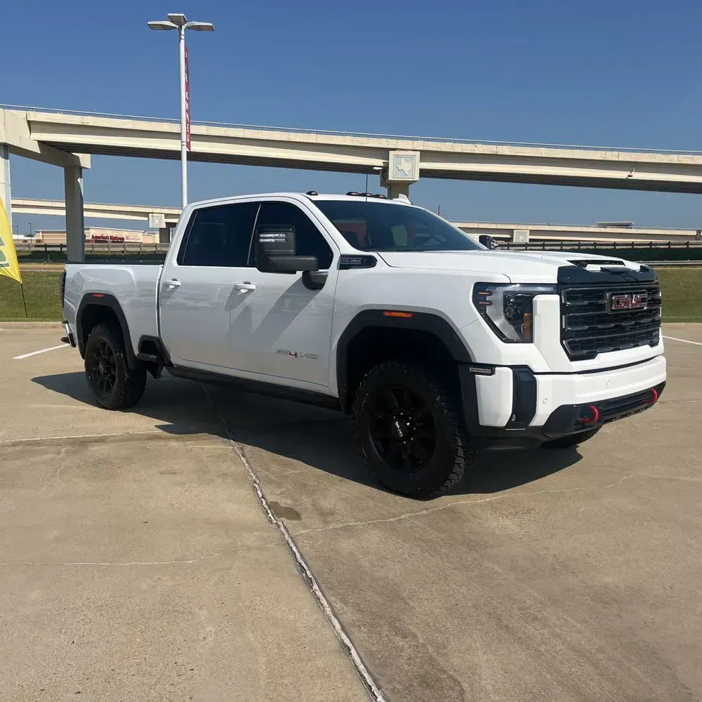 2025 GMC Sierra 2500HD AT4