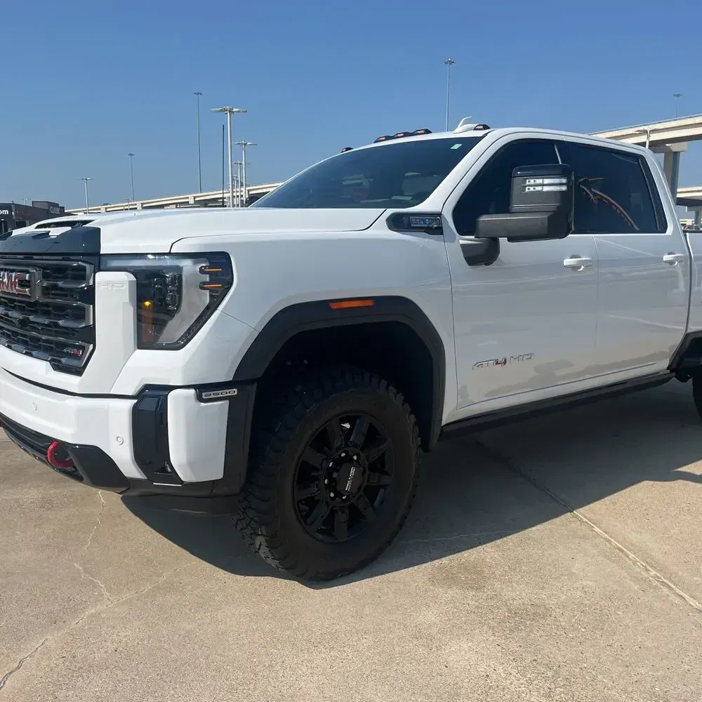 2025 GMC Sierra 2500HD AT4