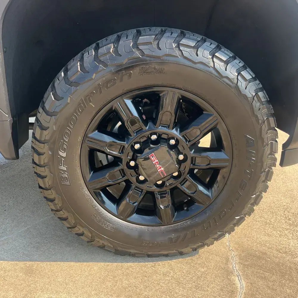 2025 GMC Sierra 2500HD AT4
