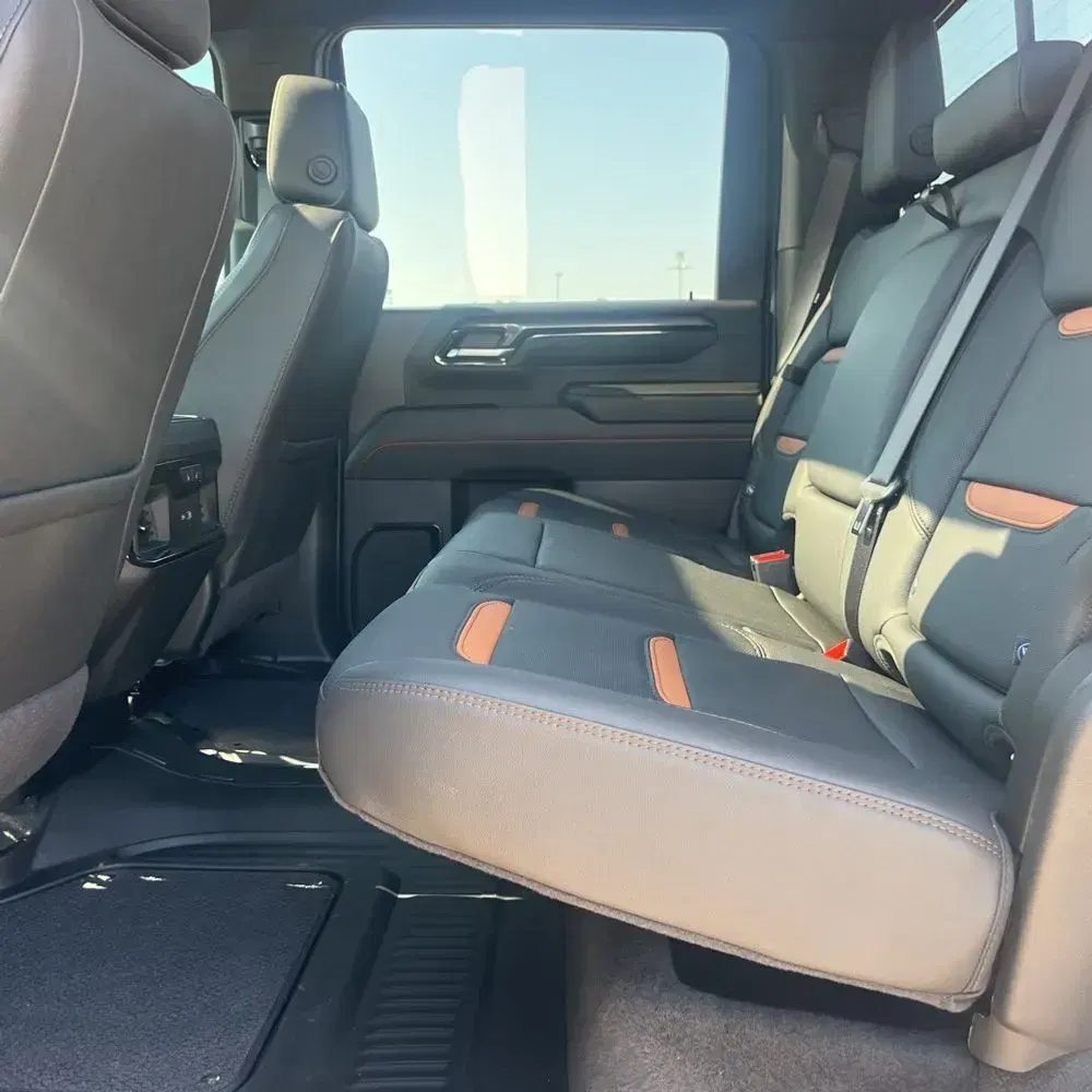 2025 GMC Sierra 2500HD AT4