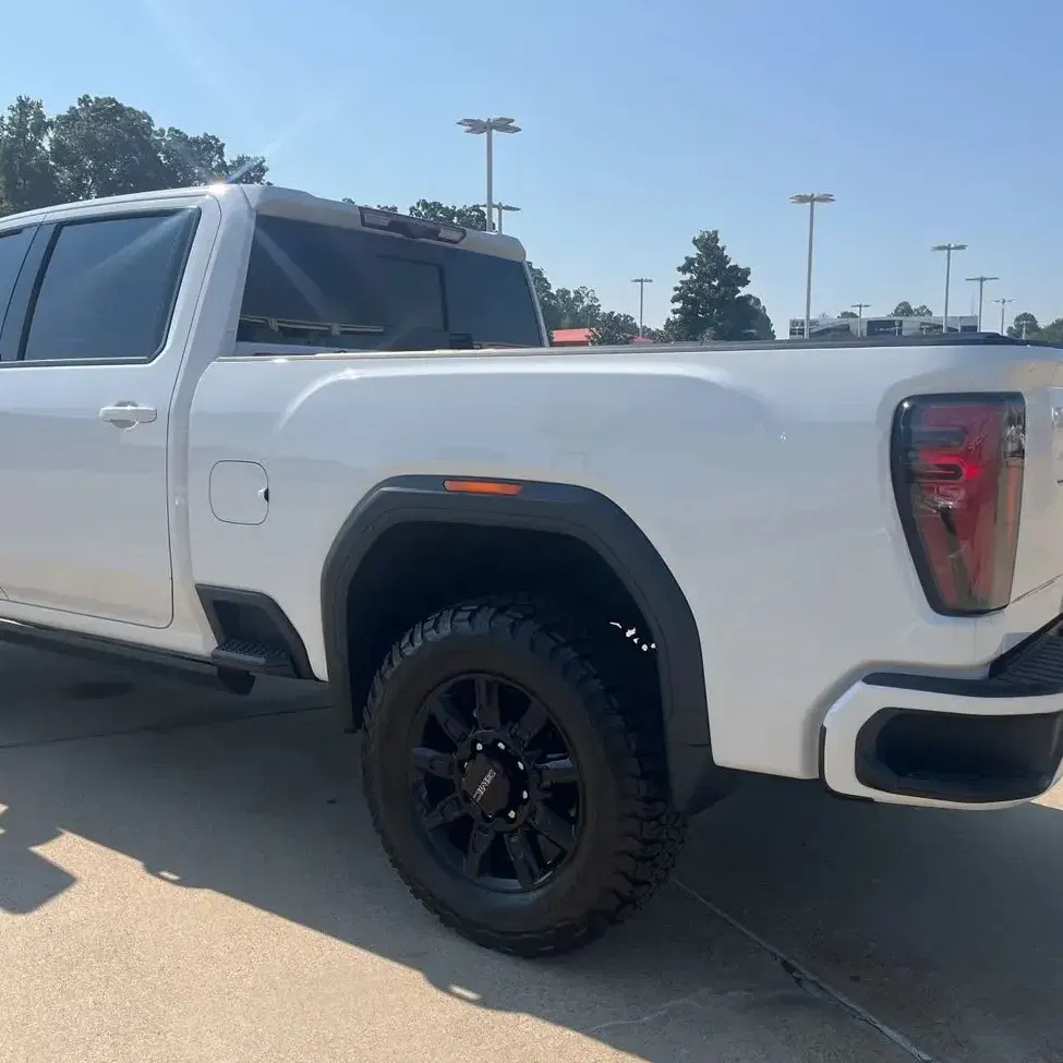 2025 GMC Sierra 2500HD AT4