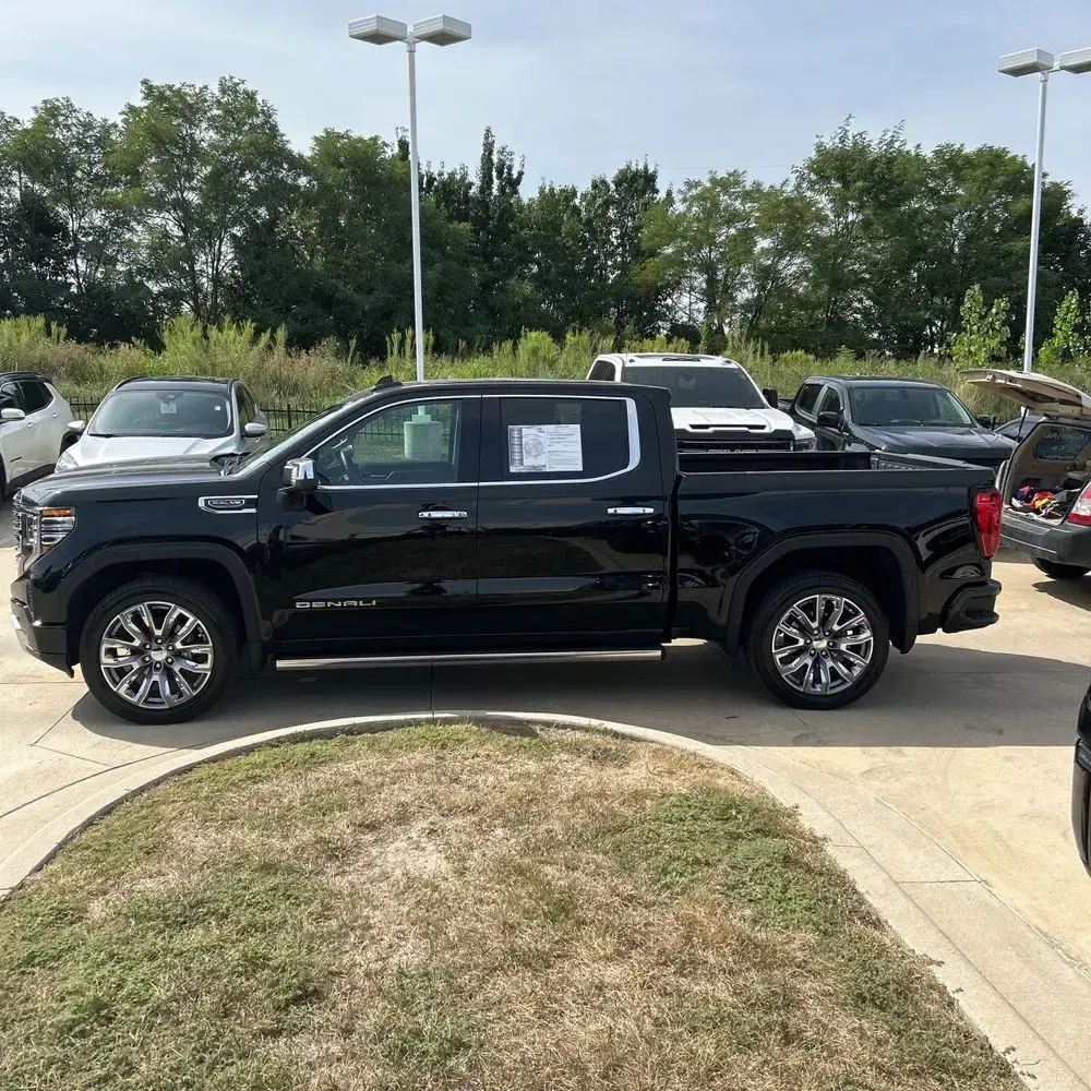 2025 GMC Sierra 1500 Denali