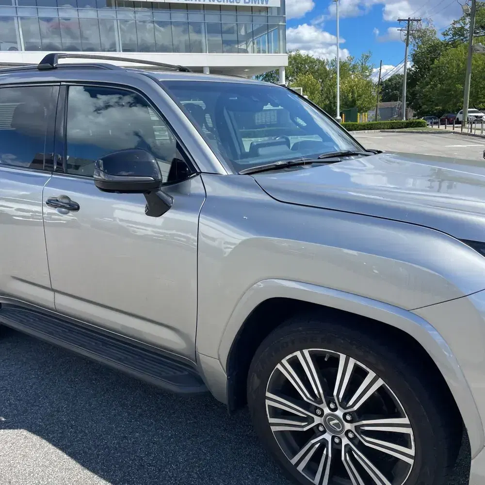 2023 Lexus LX 600 Luxury