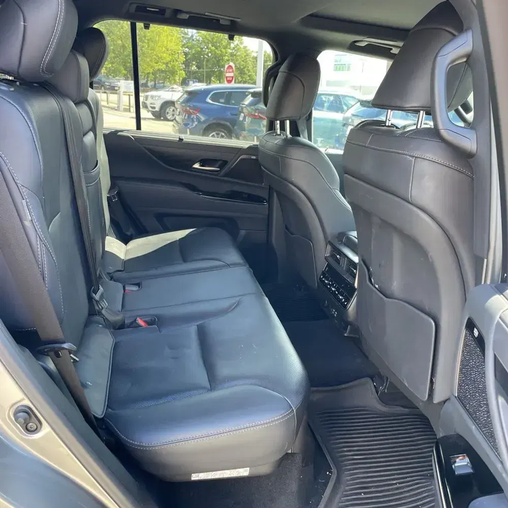 2023 Lexus LX 600 Luxury