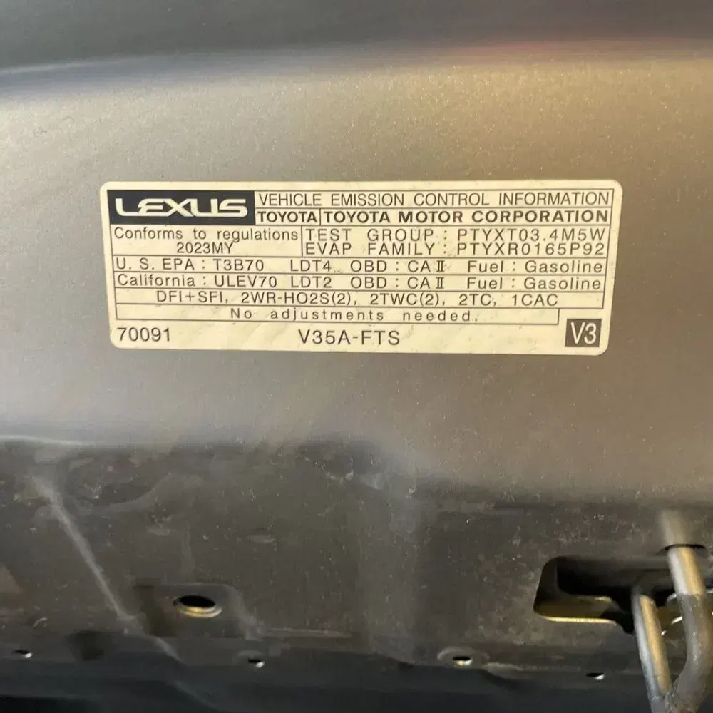 2023 Lexus LX 600 Luxury