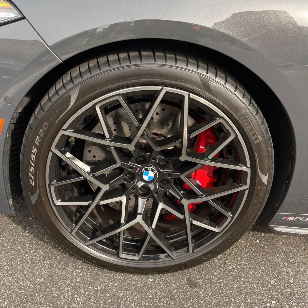 2022 BMW M8 Competition