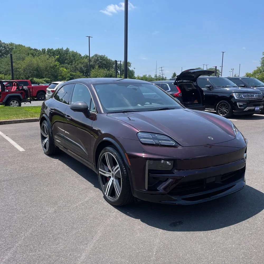 2025 Porsche Macan Turbo Electric