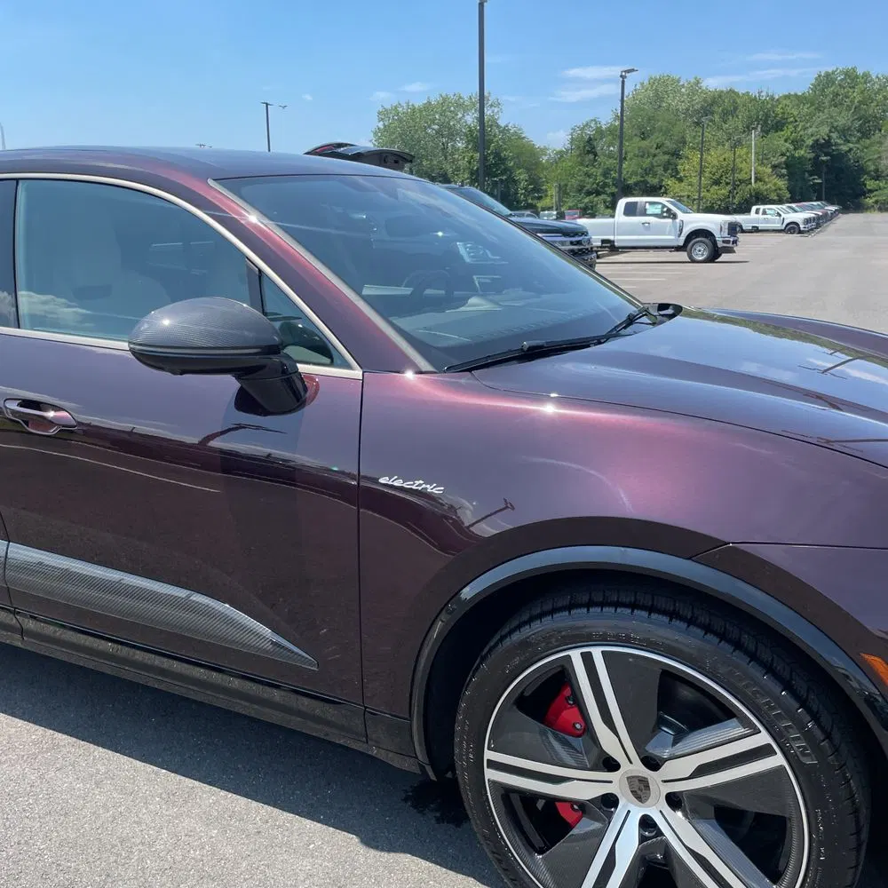 2025 Porsche Macan Turbo Electric