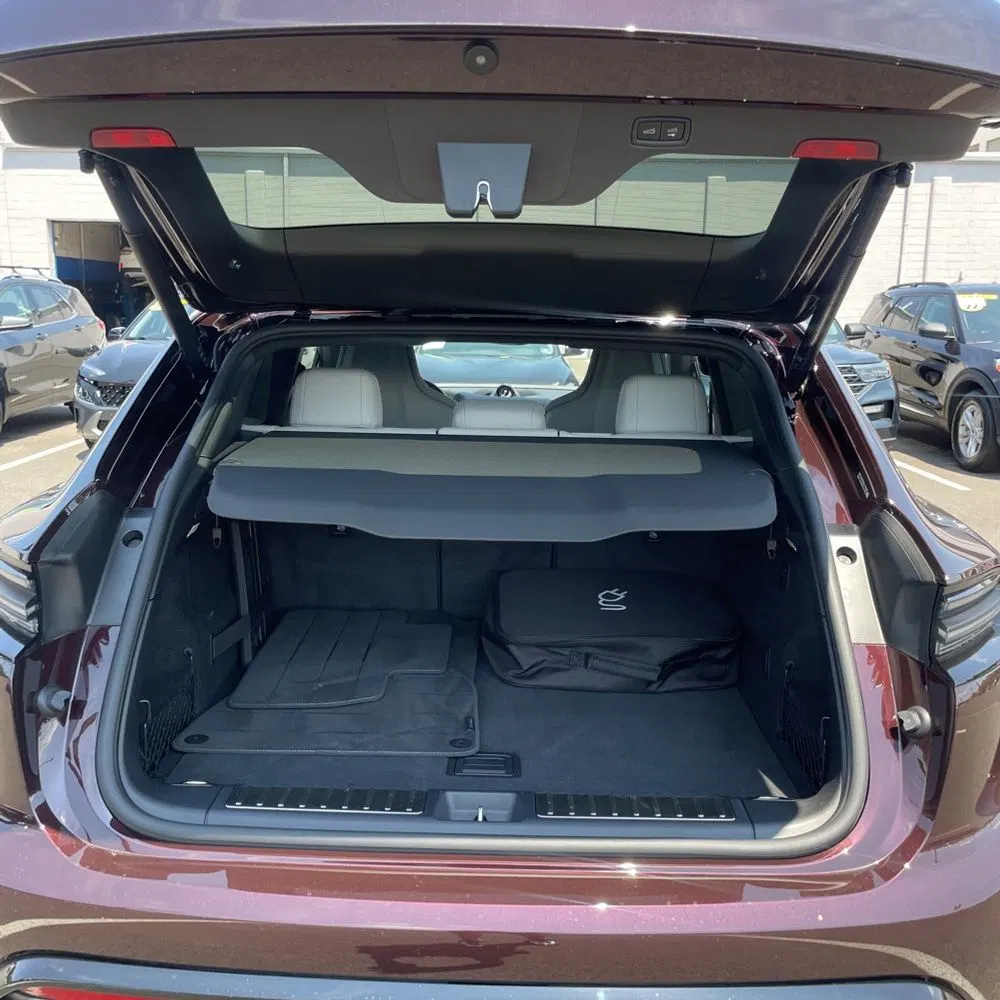 2025 Porsche Macan Turbo Electric