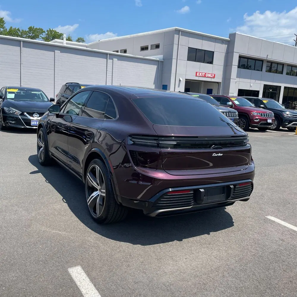 2025 Porsche Macan Turbo Electric