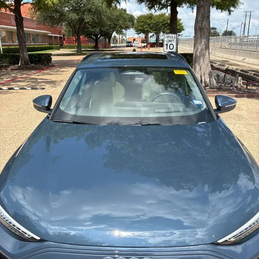2025 Audi Q6 e-tron Prestige