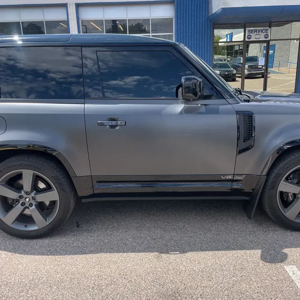 2024 Land Rover Defender 90 V8 Carpathian Edition