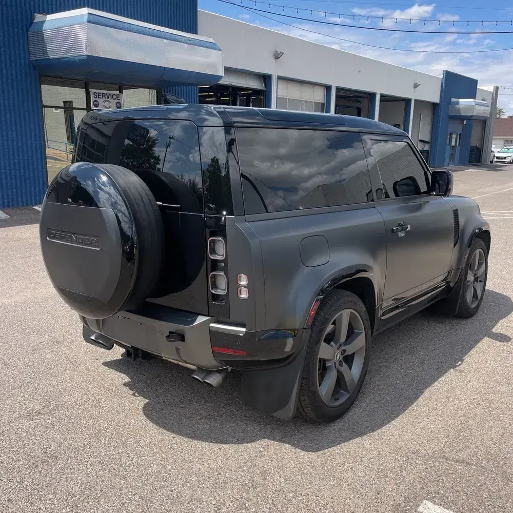 2024 Land Rover Defender 90 V8 Carpathian Edition