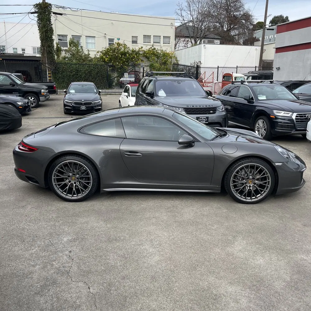 2018 Porsche 911 Carrera 4