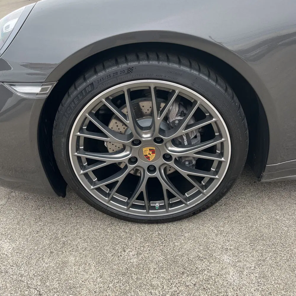 2018 Porsche 911 Carrera 4