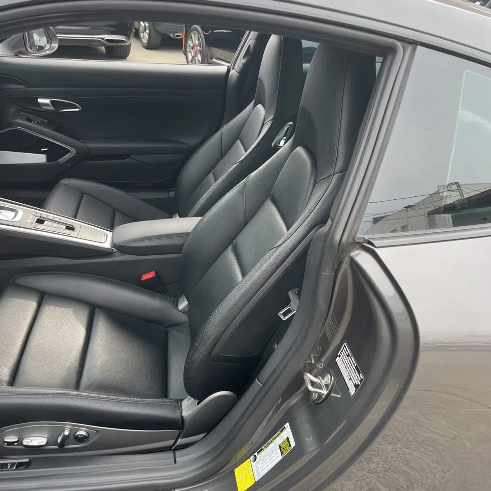 2018 Porsche 911 Carrera 4