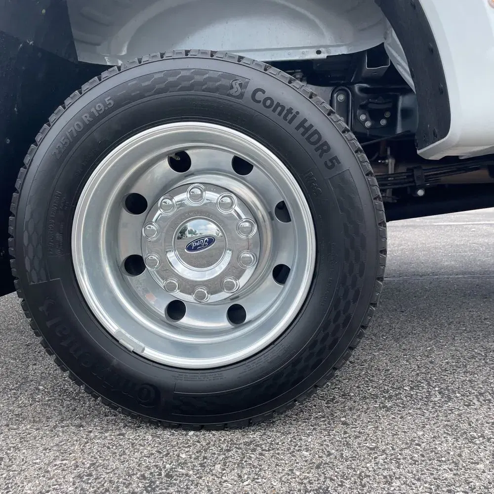 2025 Ford F-450 Super Duty Lariat
