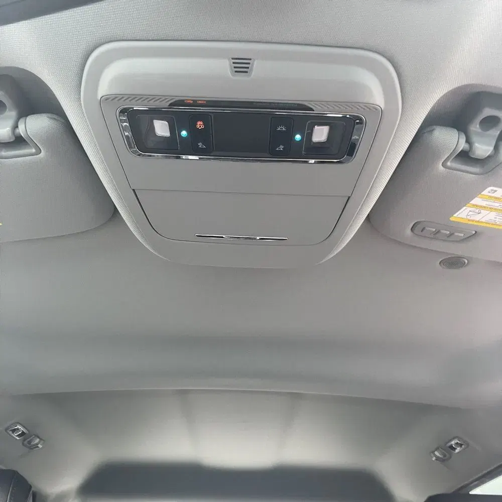 2025 Ford F-450 Super Duty Lariat