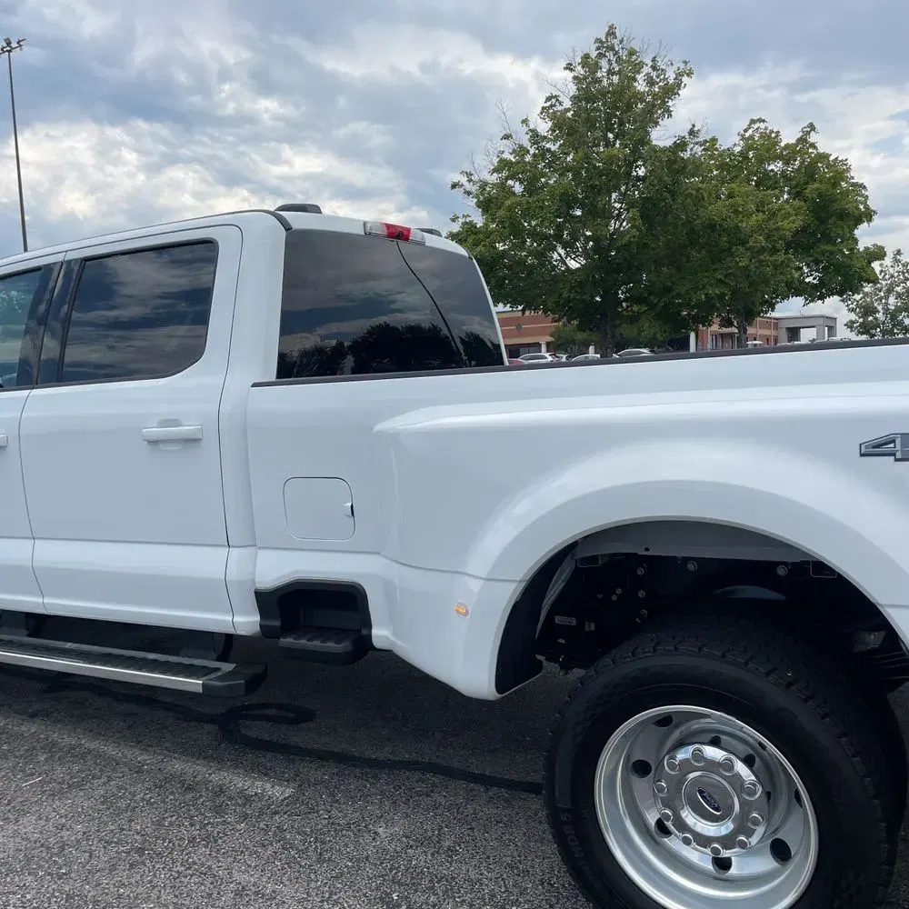 2025 Ford F-450 Super Duty Lariat