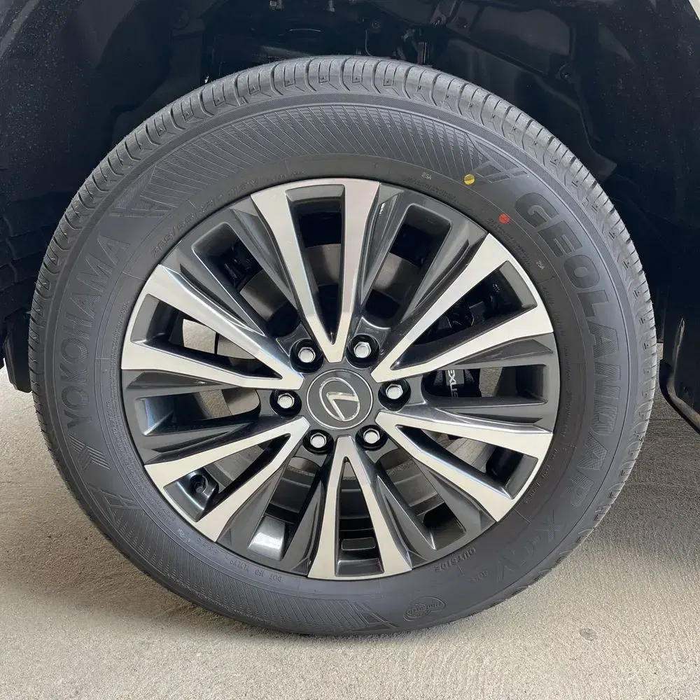 2025 Lexus LX-Series LX600 Premium