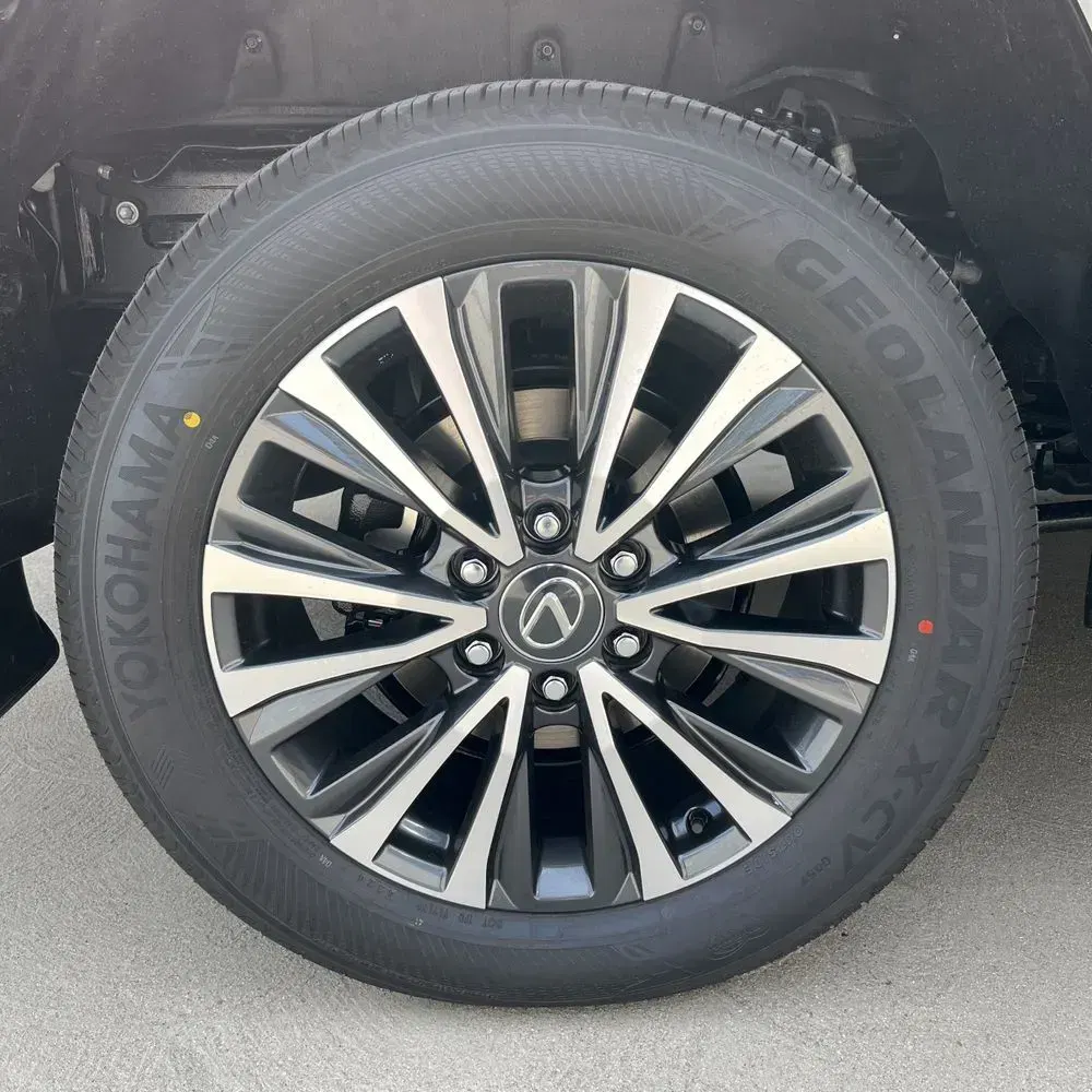 2025 Lexus LX-Series LX600 Premium