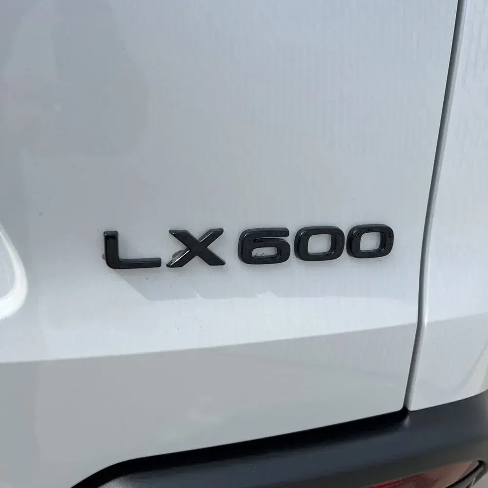 2025 Lexus LX-Series LX600 Premium
