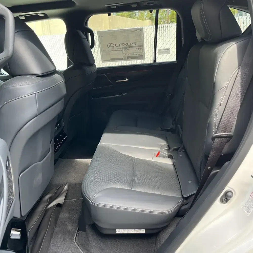 2025 Lexus LX-Series LX600 Premium