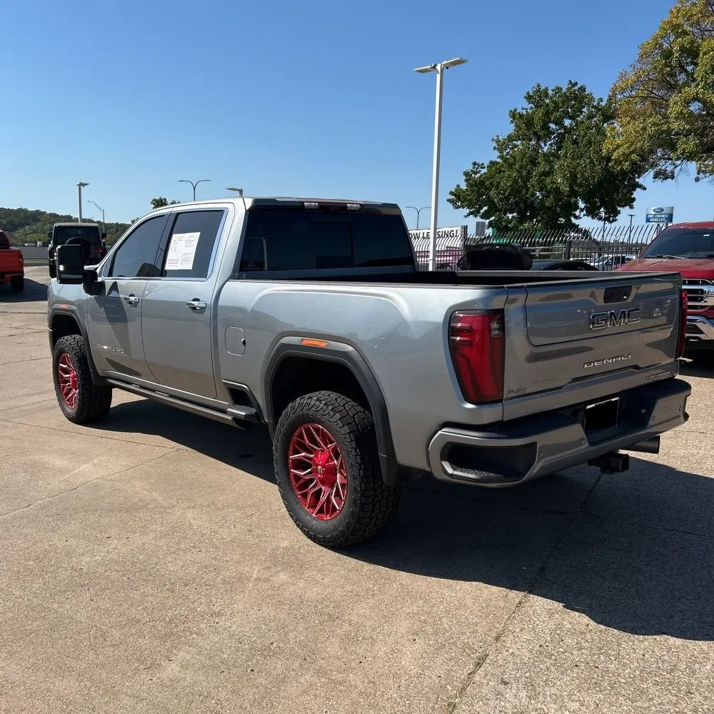 2024 GMC Sierra 2500HD Denali Ultimate