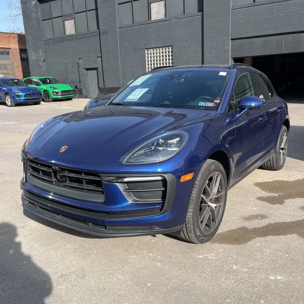 2024 Porsche Macan Base