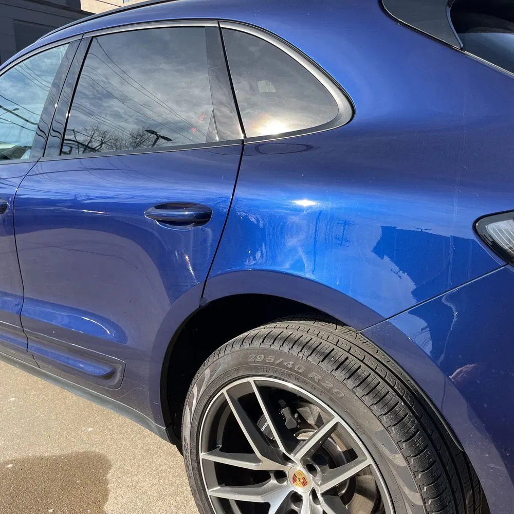 2024 Porsche Macan Base