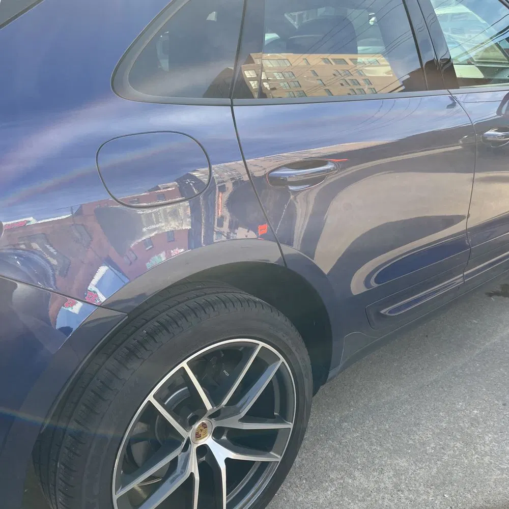 2024 Porsche Macan Base