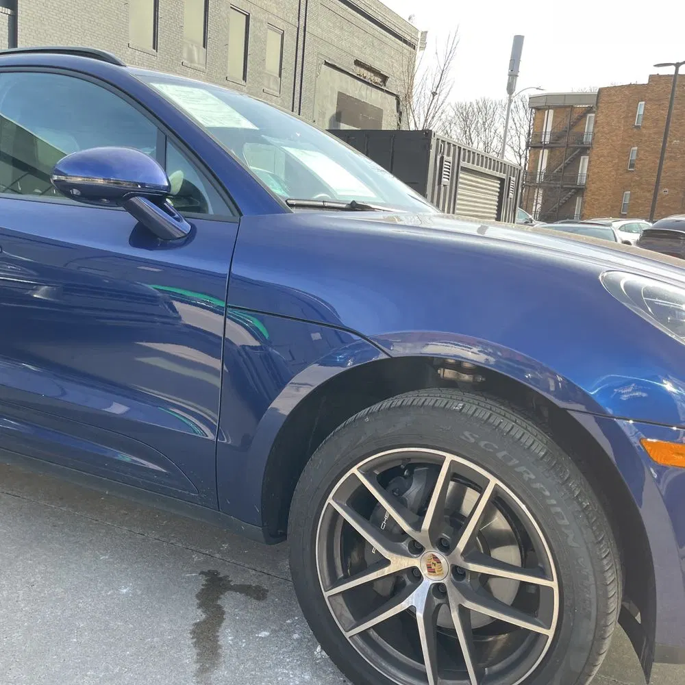 2024 Porsche Macan Base