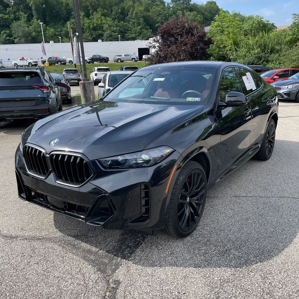 2025 BMW X6 XDrive40i