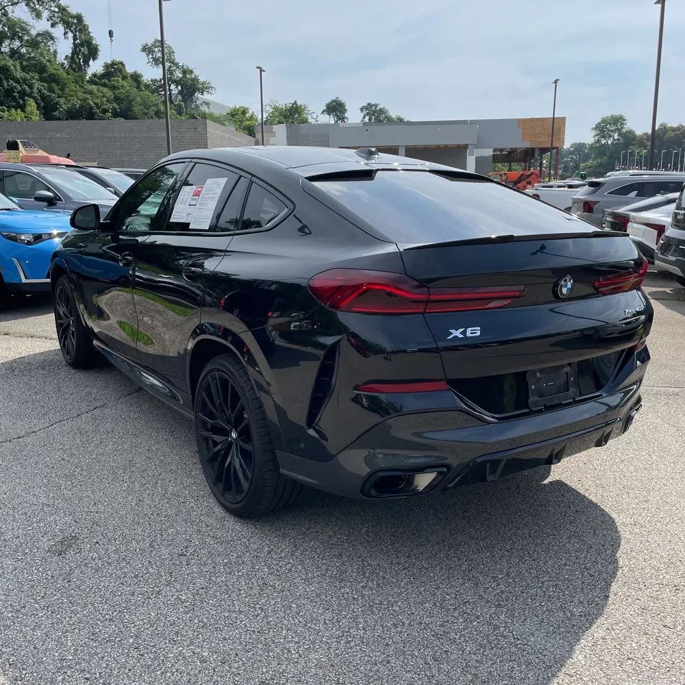 2025 BMW X6 XDrive40i