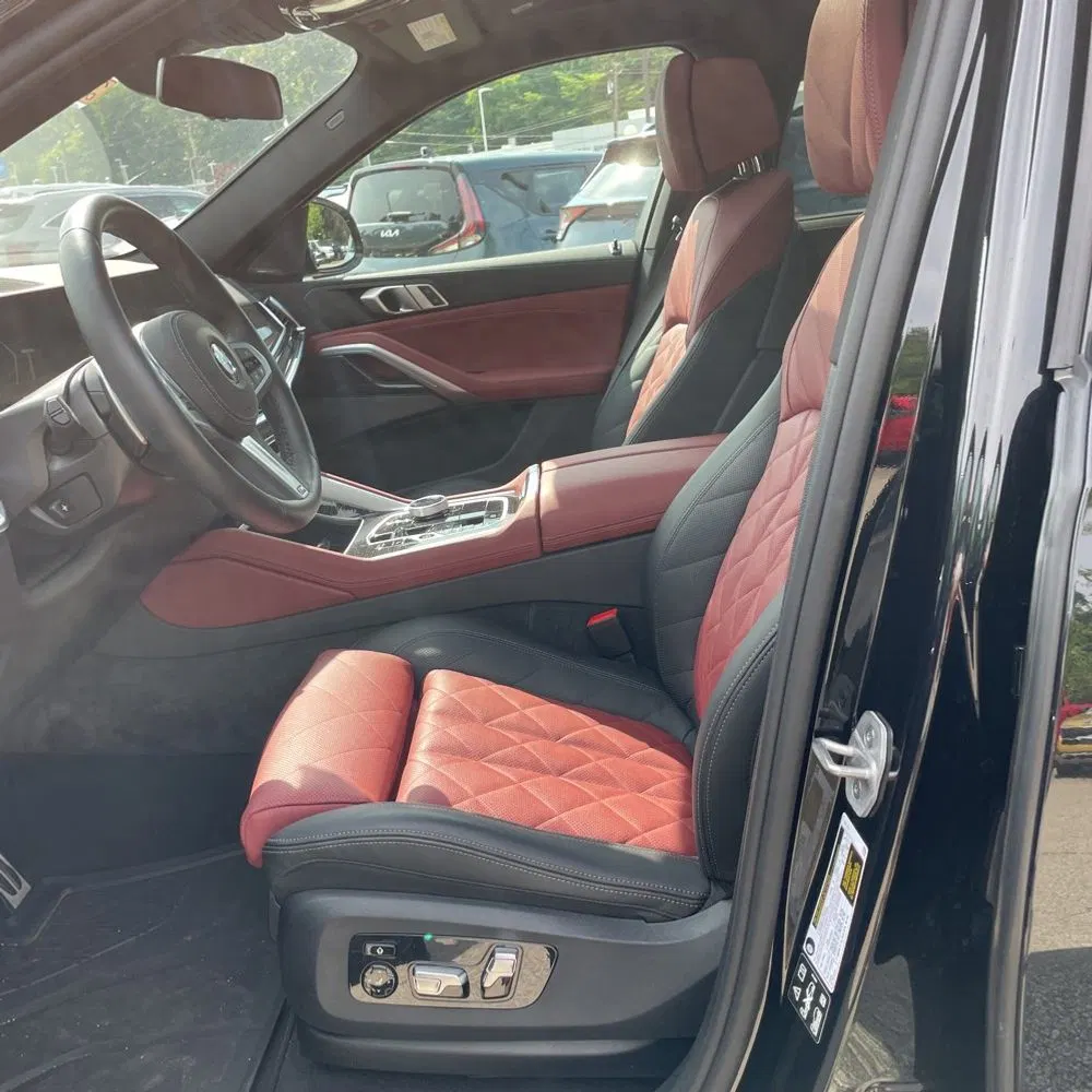 2025 BMW X6 XDrive40i