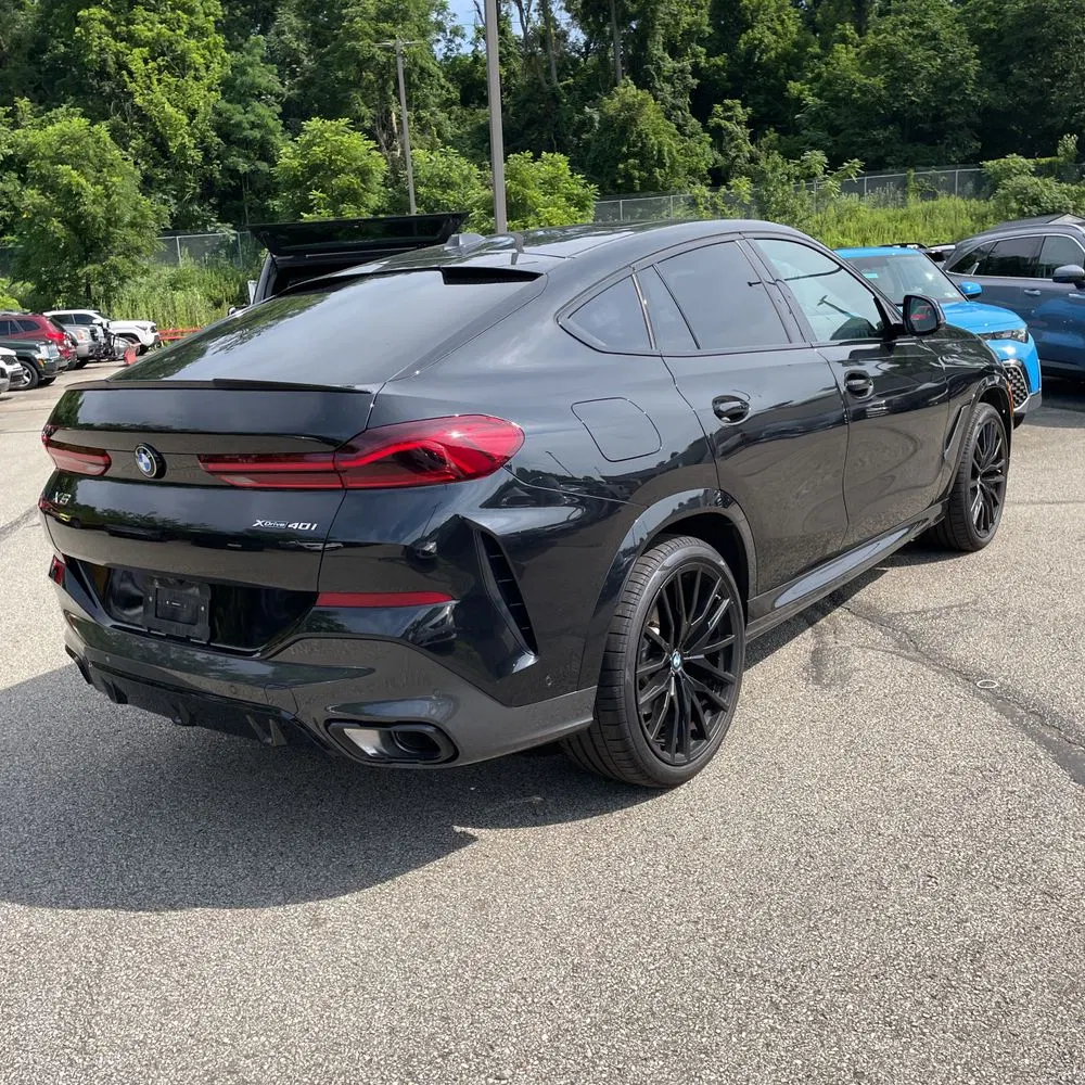 2025 BMW X6 XDrive40i