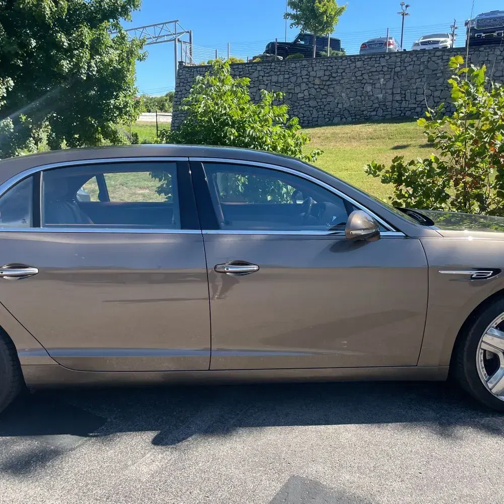 2014 Bentley Flying Spur Base