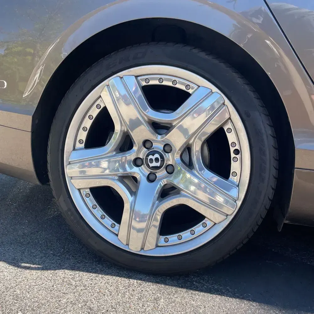 2014 Bentley Flying Spur Base