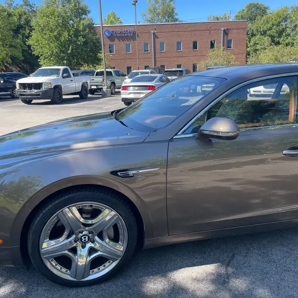 2014 Bentley Flying Spur Base