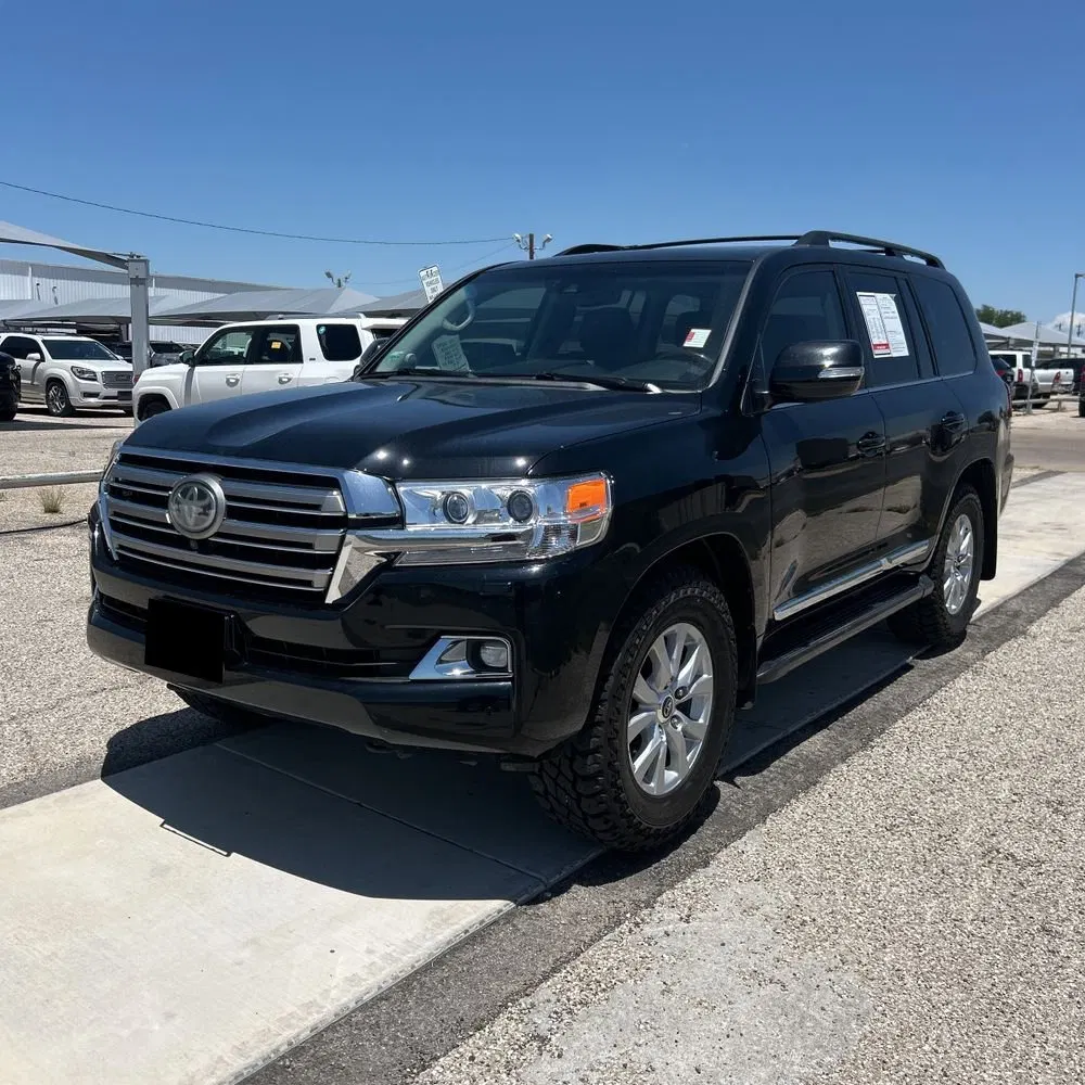 2016 Toyota Land Cruiser Base