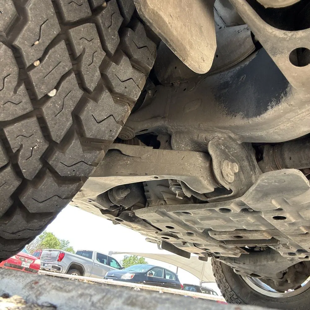2016 Toyota Land Cruiser Base
