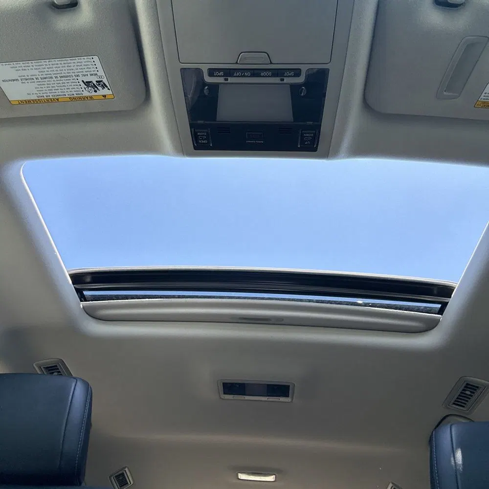 2016 Toyota Land Cruiser Base