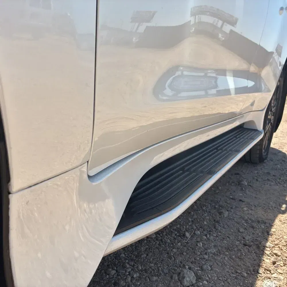 2020 Lexus LX 570 Three-Row