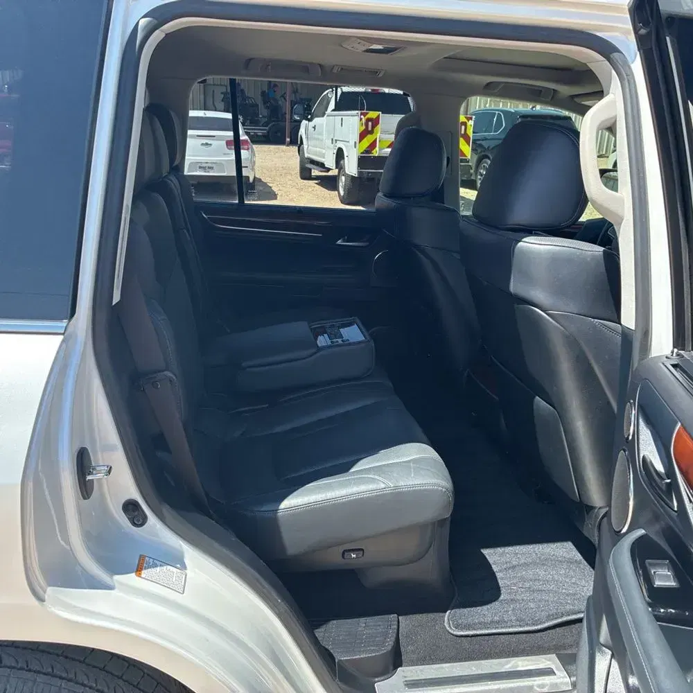 2020 Lexus LX 570 Three-Row
