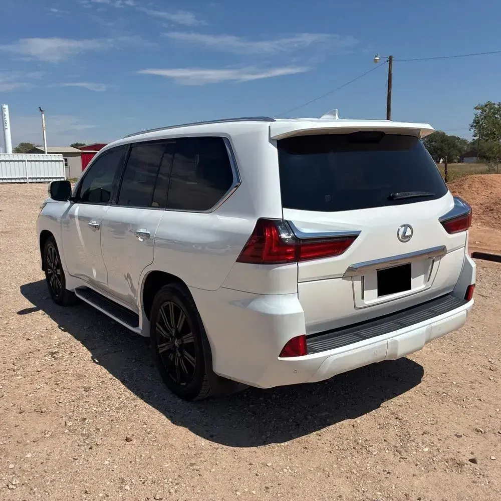 2020 Lexus LX 570 Three-Row