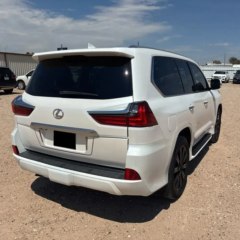 2020 Lexus LX 570 Three-Row