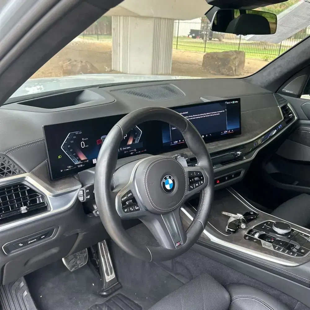 2025 BMW X7 XDrive40i